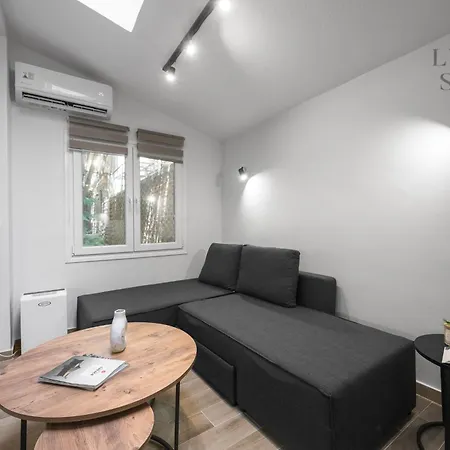 Vesper Apartments, The Luxury Suites Thessaloniki Buitenkant foto